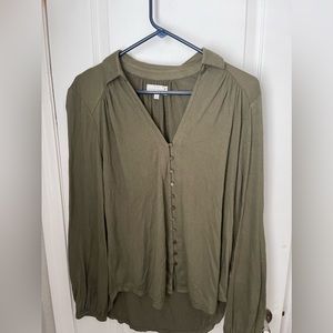 Lucky brand shirt size medium